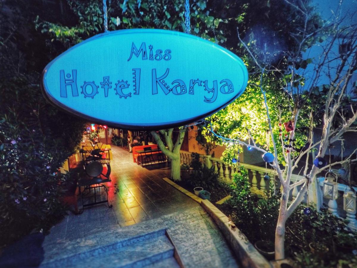 Miss Hotel Karya Oren  Exterior photo